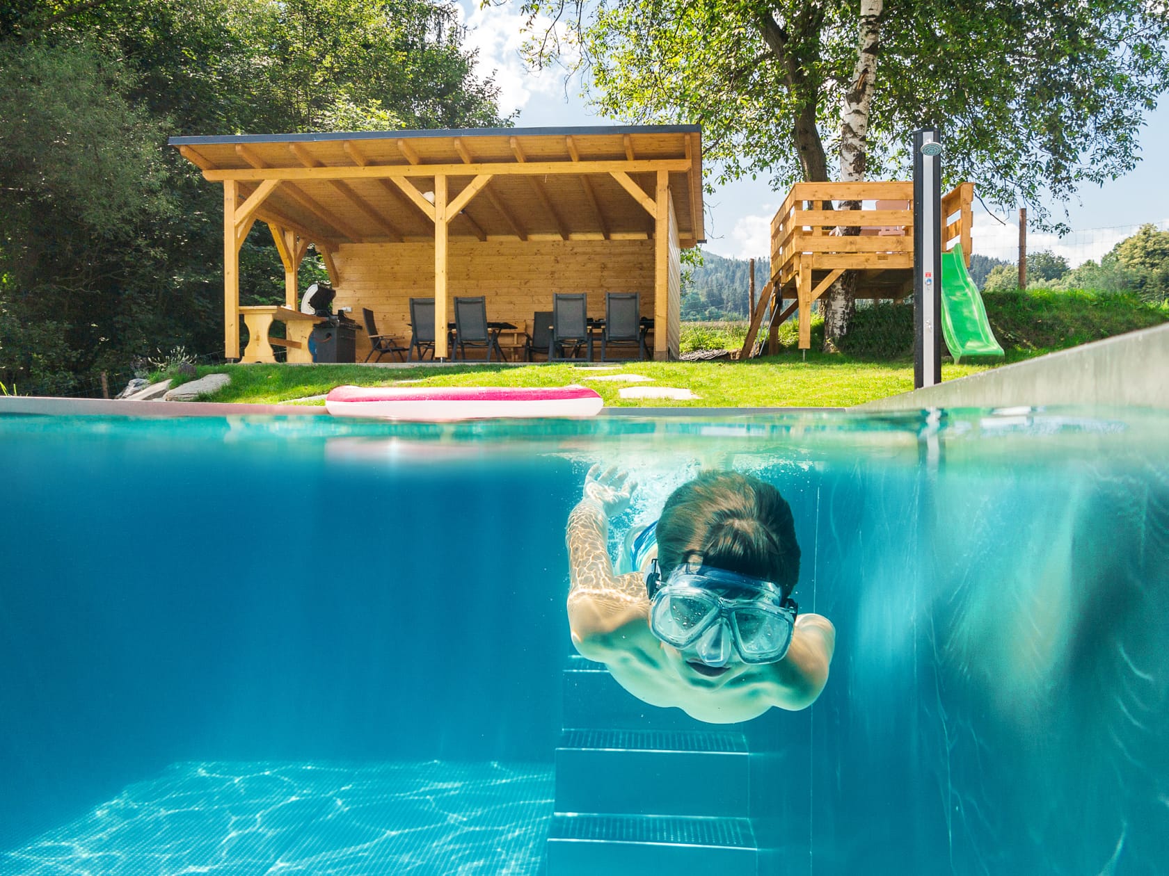 Family house ubytování nerezový bazén s hloubkou 1,4m